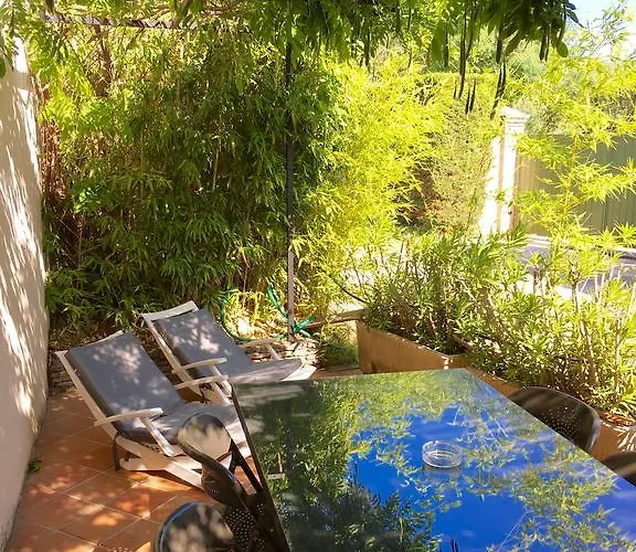 Maison D'elie Дом отдыха Сен-Тропе